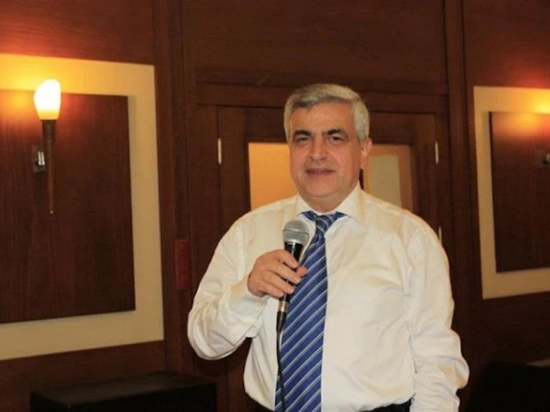 Dr. Hikmet Çetinbudaklar